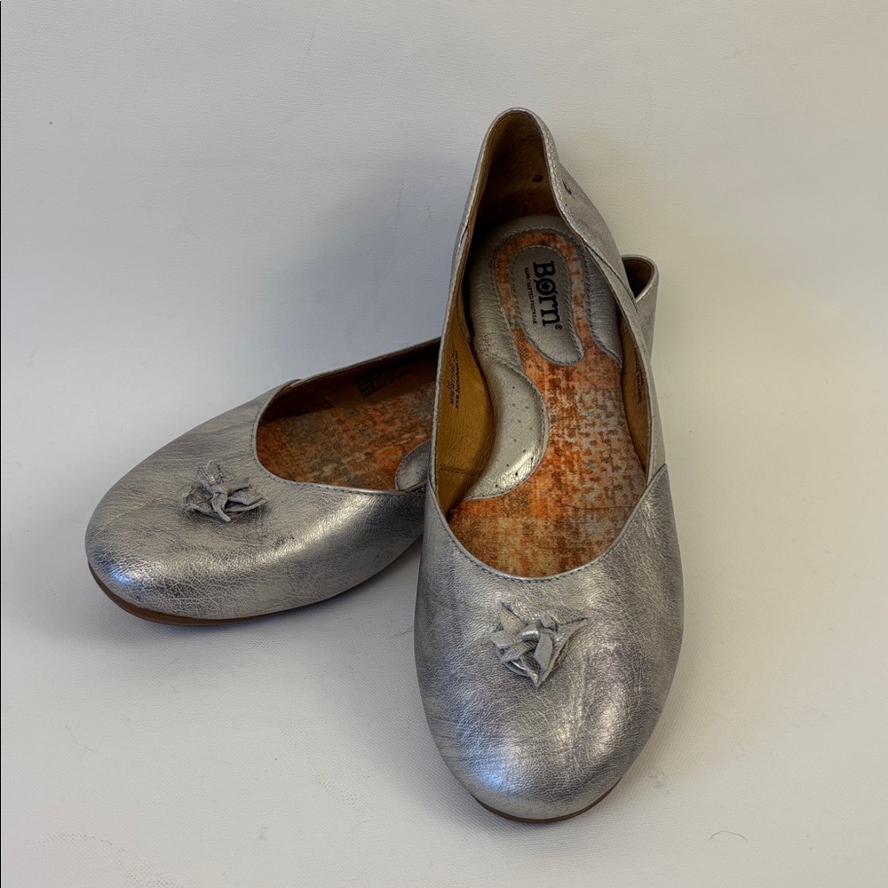 Born Women's Metallic Silver Ballet Flats